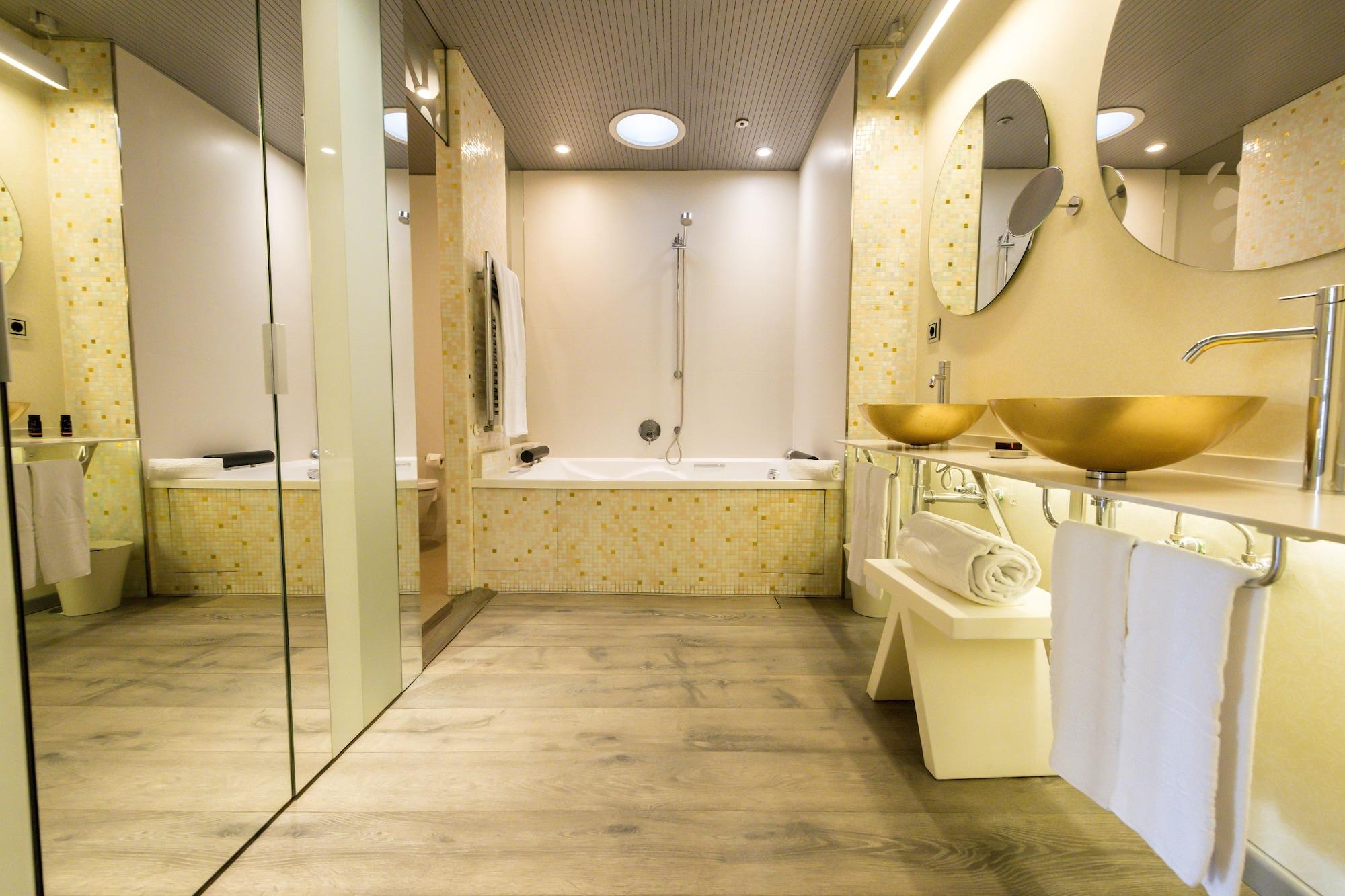 Hotel & Spa Princesa Munia Овиедо Екстериор снимка