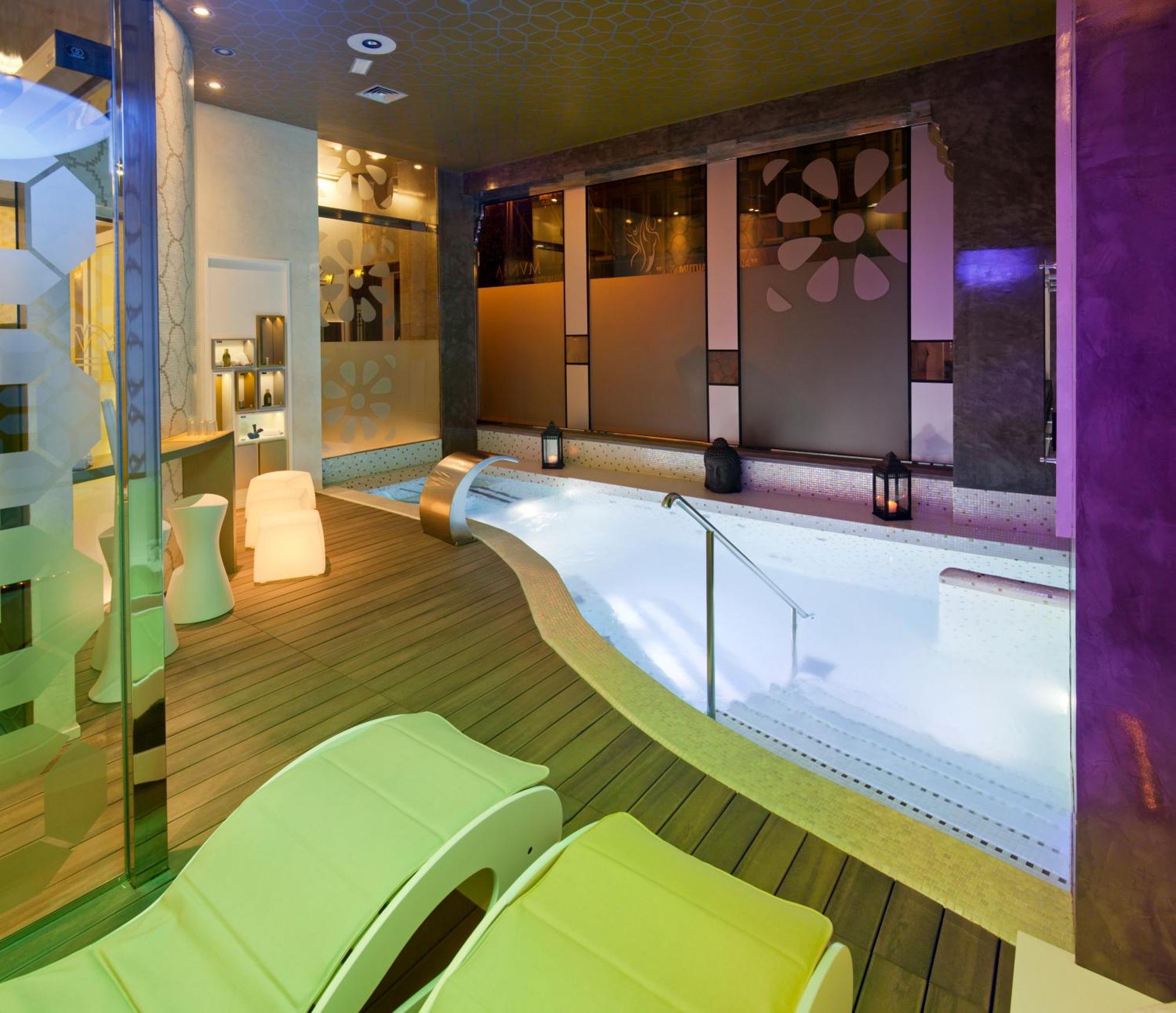 Hotel & Spa Princesa Munia Овиедо Екстериор снимка