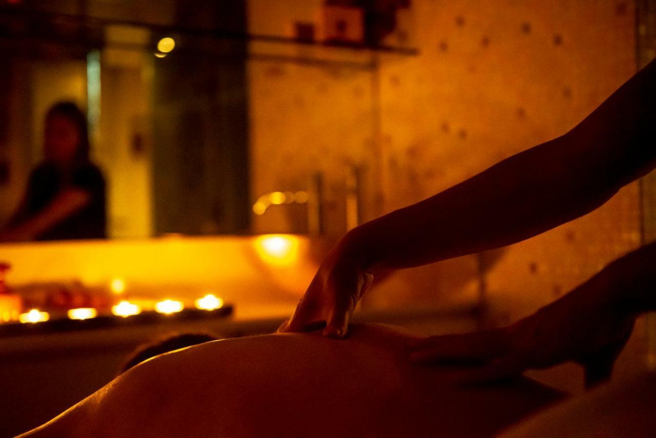 Hotel & Spa Princesa Munia Овиедо Екстериор снимка